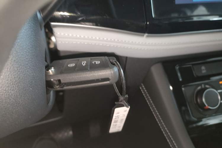 Used Jetta VS5 2026 Model, 280TSI Automatic Pioneer Edition Vehicle Key