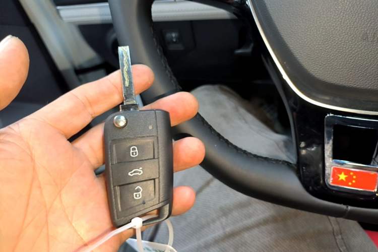 Used Jetta VS5 2026 Model, 280TSI Manual Pioneer Edition Vehicle Key