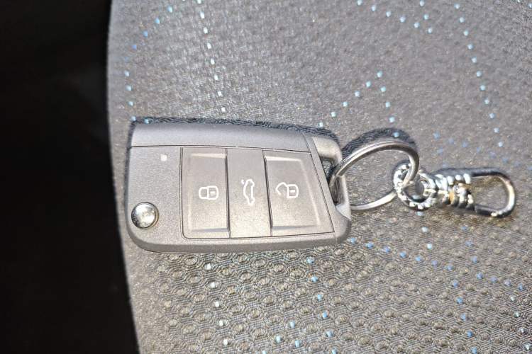 Used Jetta VS5 2026 Model, 280TSI Automatic Pioneer Edition Vehicle Key