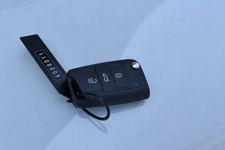 Used Jetta VS5 2026 Model, 280TSI Automatic Pioneer Edition Vehicle Key