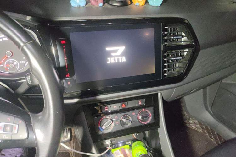Used Jetta VS7 2020 1.4T Automatic Enjoyment Model Audio And AC Panel