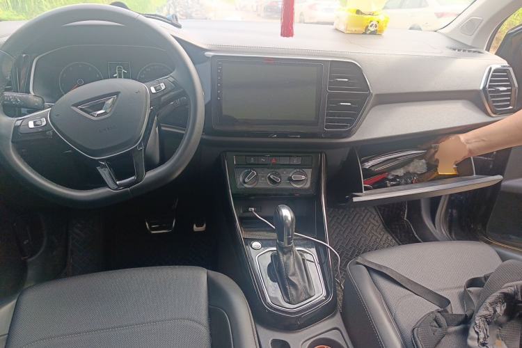 Used Jetta VS7 2020 1.4T Automatic Enjoyment Model Center Console