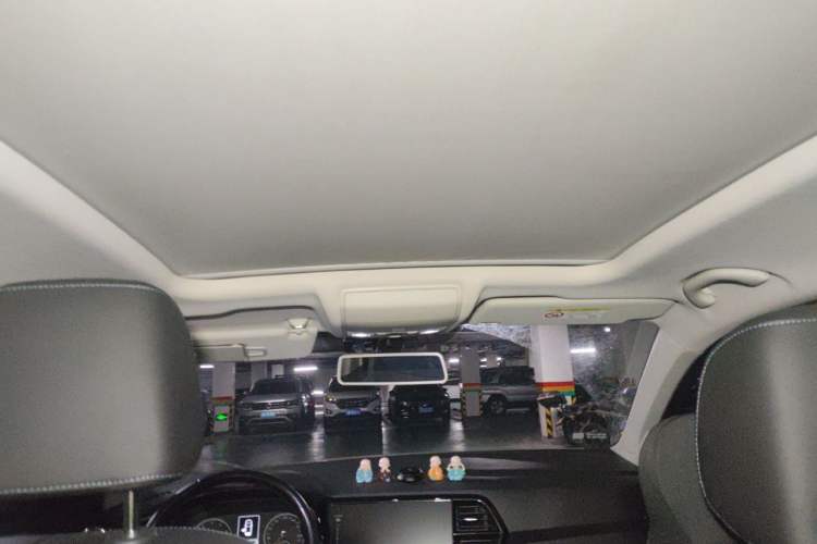Used Jetta VS7 2020 1.4T Automatic Enjoyment Model Headliner