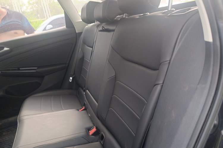 Used Jetta VS7 2020 1.4T Automatic Enjoyment Model Left Rear Seat