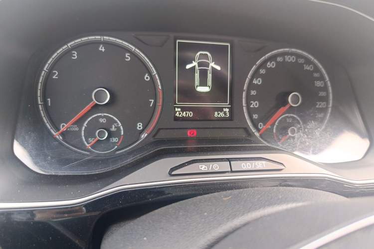 Used Jetta VS7 2020 1.4T Automatic Enjoyment Model Odometer Close Up