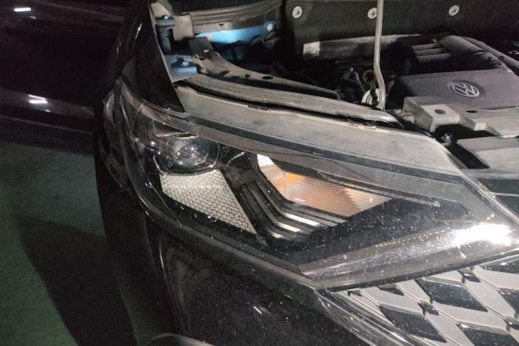 Used Jetta VS7 2020 1.4T Automatic Enjoyment Model Right Front Headlight