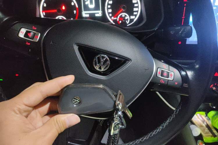 Used Jetta VS7 2020 1.4T Automatic Enjoyment Model Vehicle Key