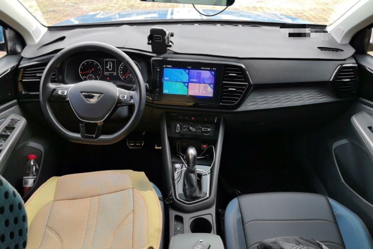 Used Jetta VS7 2020 1.4T Automatic Enjoyment Model Center Console