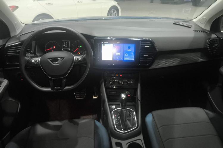 Used Jetta VS7 2020 1.4T Automatic Enjoyment Model Center Console