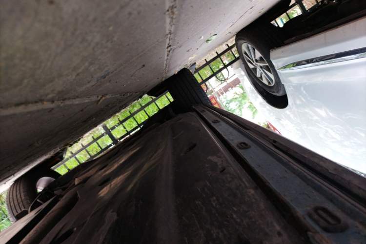 Used Jetta VS7 2020 1.4T Automatic Glory Edition Chassis Front Right