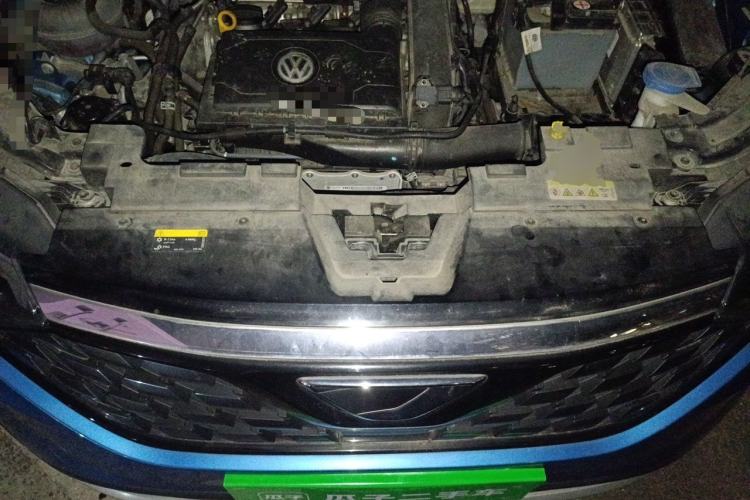 Used Jetta VS7 2020 1.4T Automatic Entry-Level Trim Engine Bay