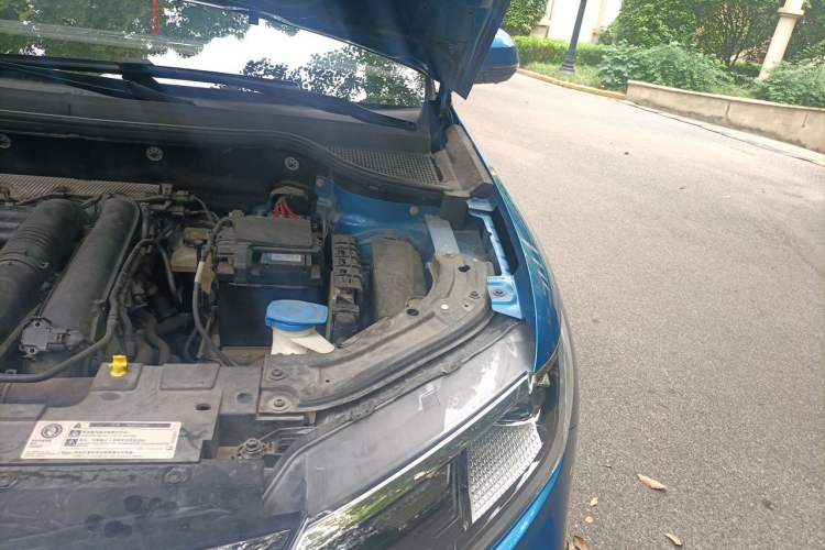 Used Jetta VS7 2020 1.4T Automatic Glory Edition Engine Bay Left