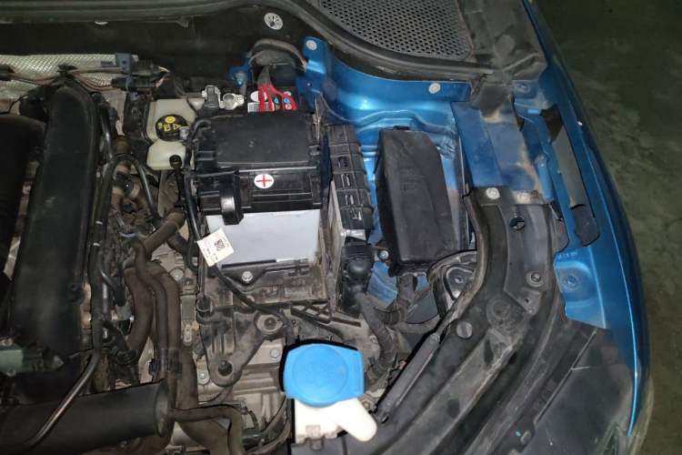 Used Jetta VS7 2020 1.4T Automatic Enjoyment Model Engine Bay Left