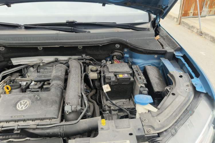 Used Jetta VS7 2020 1.4T Automatic Enjoyment Model Engine Bay Left