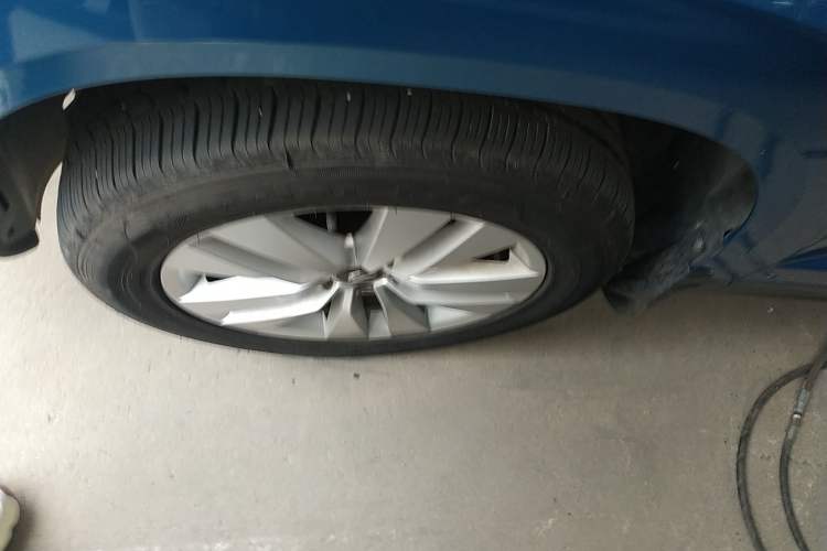 Used Jetta VS7 2020 1.4T Automatic Entry-Level Trim Exterior 4