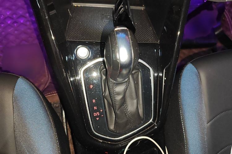 Used Jetta VS7 2020 1.4T Automatic Enjoyment Model Gear Lever