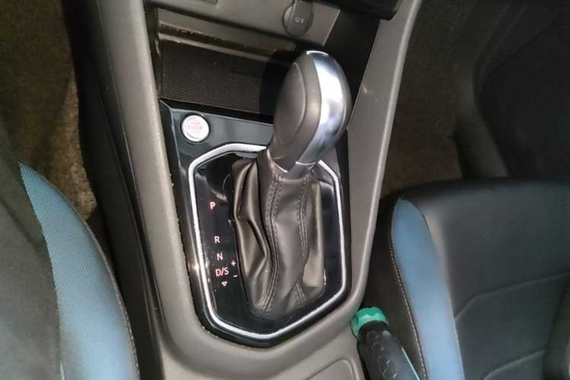Used Jetta VS7 2020 1.4T Automatic Enjoyment Model Gear Lever
