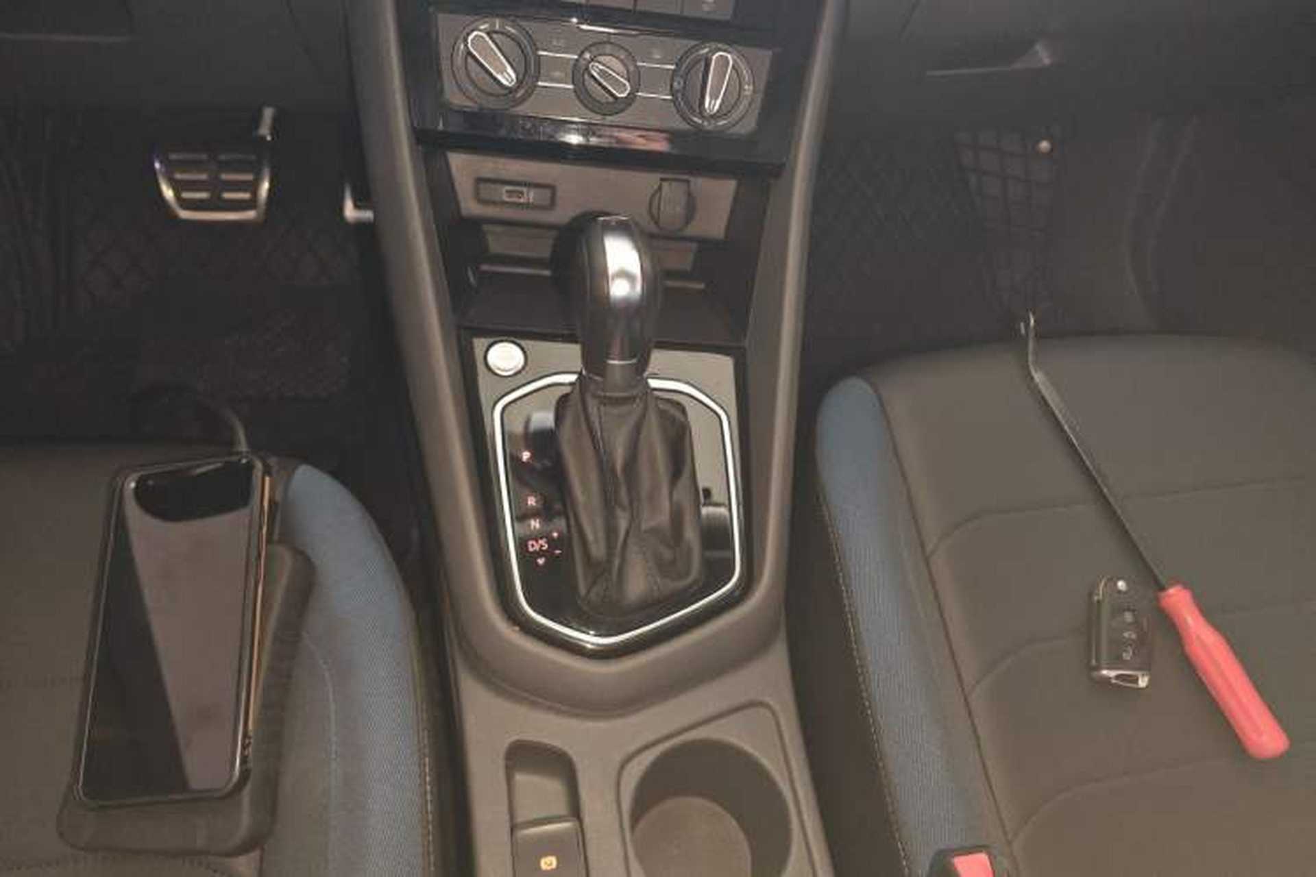 Used Jetta VS7 2020 1.4T Automatic Enjoyment Model Gear Lever