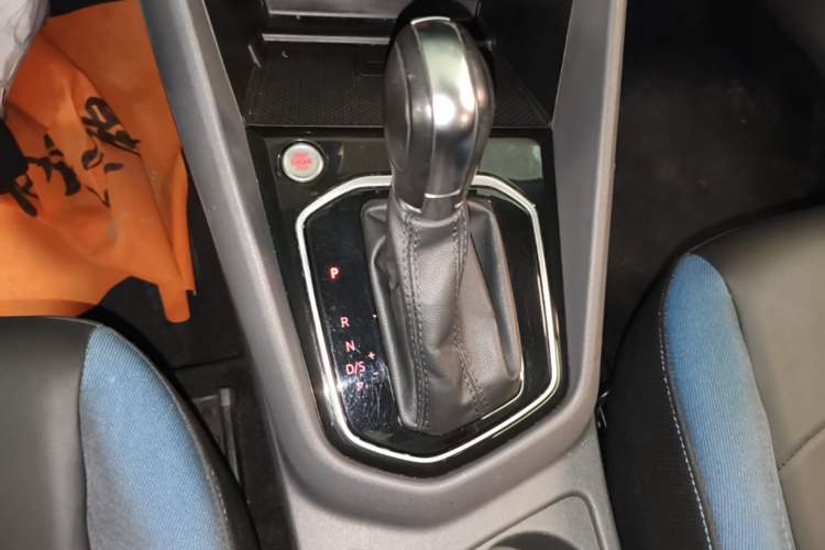 Used Jetta VS7 2020 1.4T Automatic Enjoyment Model Gear Lever