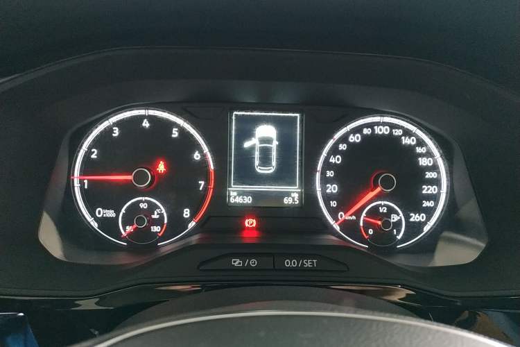 Used Jetta VS7 2020 1.4T Automatic Entry-Level Trim Instrument Cluster