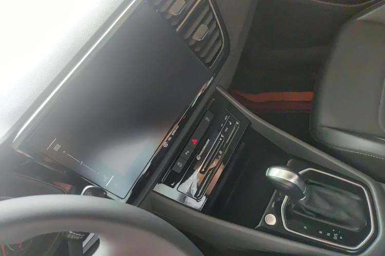 Used Jetta VS7 2020 1.4T Automatic Glory Edition Interior 1