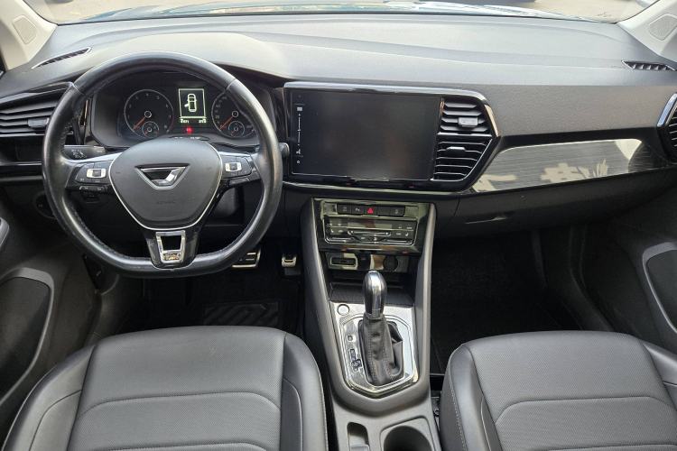 Used Jetta VS7 2020 1.4T Automatic Glory Edition Interior 2