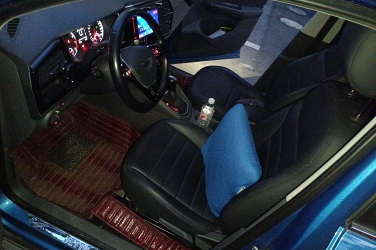 Used Jetta VS7 2020 1.4T Automatic Entry-Level Trim Left Front Seat