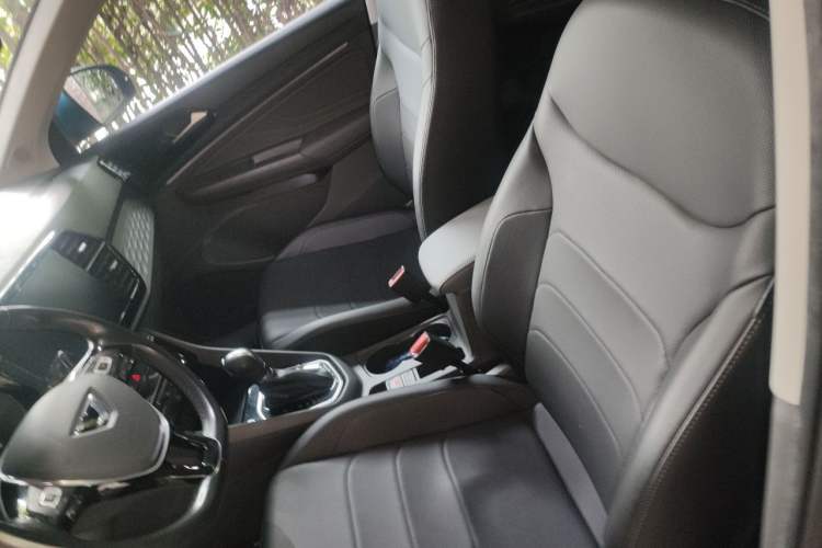 Used Jetta VS7 2020 1.4T Automatic Glory Edition Left Front Seat
