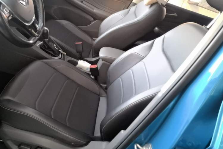 Used Jetta VS7 2020 1.4T Automatic Glory Edition Left Front Seat