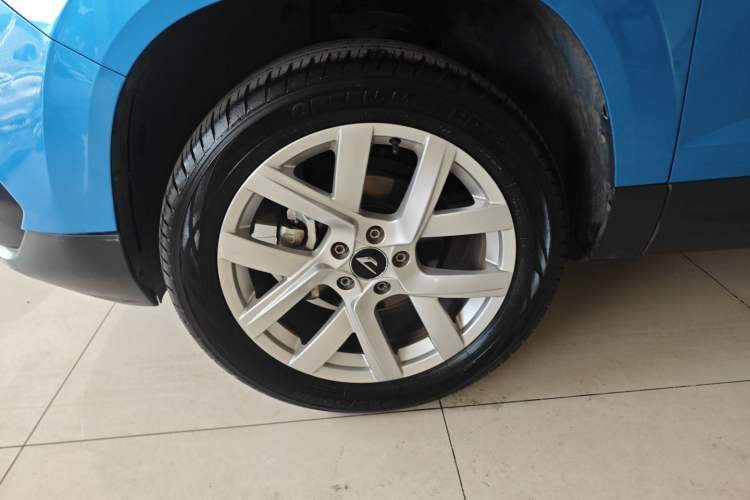 Used Jetta VS7 2020 1.4T Automatic Enjoyment Model Left Front Wheel Hub