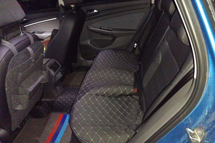 Used Jetta VS7 2020 1.4T Automatic Glory Edition Left Rear Seat