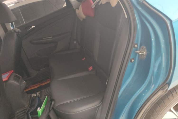 Used Jetta VS7 2020 1.4T Automatic Glory Edition Left Rear Seat