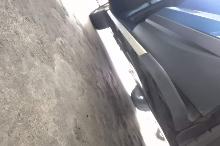 Used Jetta VS7 2020 1.4T Automatic Glory Edition Left Side Sill