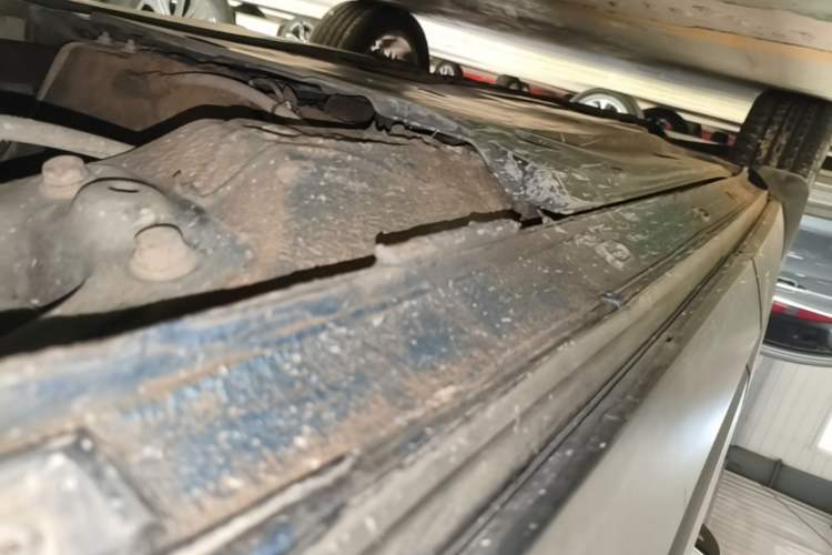 Used Jetta VS7 2020 1.4T Automatic Enjoyment Model Left Side Sill
