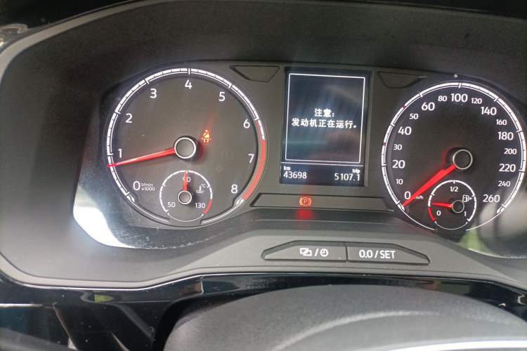 Used Jetta VS7 2020 1.4T Automatic Glory Edition Odometer Close Up