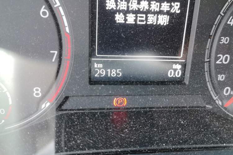 Used Jetta VS7 2020 1.4T Automatic Enjoyment Model Odometer Close Up