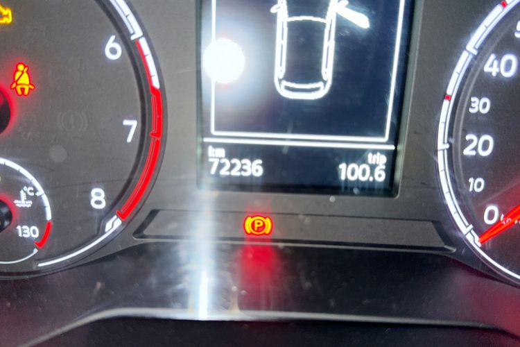 Used Jetta VS7 2020 1.4T Automatic Glory Edition Odometer Close Up