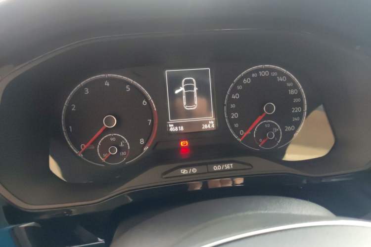 Used Jetta VS7 2020 1.4T Automatic Glory Edition Odometer Close Up