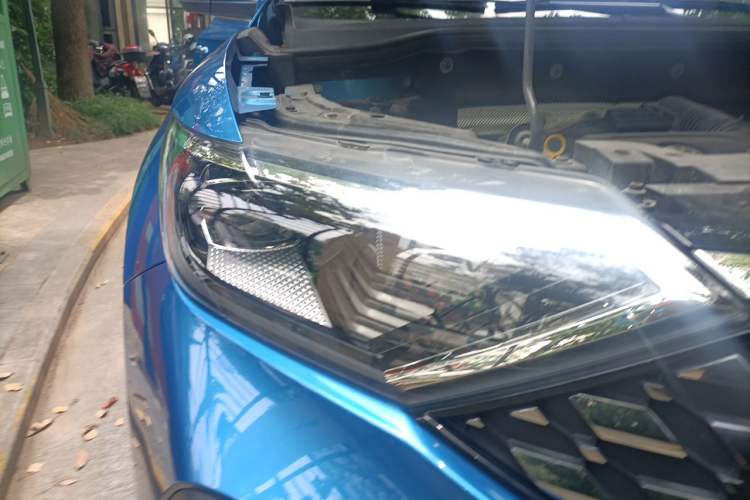 Used Jetta VS7 2020 1.4T Automatic Glory Edition Right Front Headlight