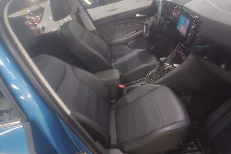 Used Jetta VS7 2020 1.4T Automatic Glory Edition Right Front Seat