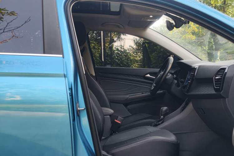 Used Jetta VS7 2020 1.4T Automatic Glory Edition Right Front Seat