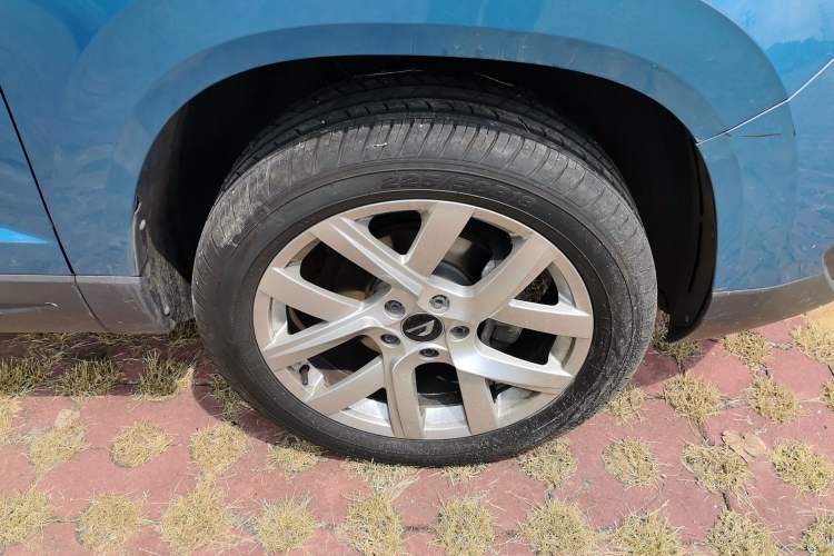 Used Jetta VS7 2020 1.4T Automatic Enjoyment Model Right Front Wheel Hub