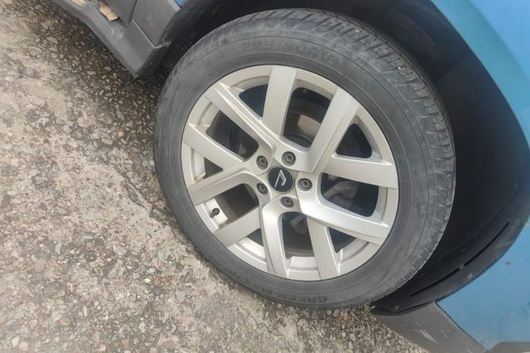 Used Jetta VS7 2020 1.4T Automatic Enjoyment Model Right Front Wheel Hub