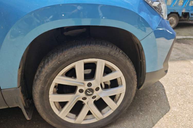 Used Jetta VS7 2020 1.4T Automatic Enjoyment Model Right Front Wheel Hub