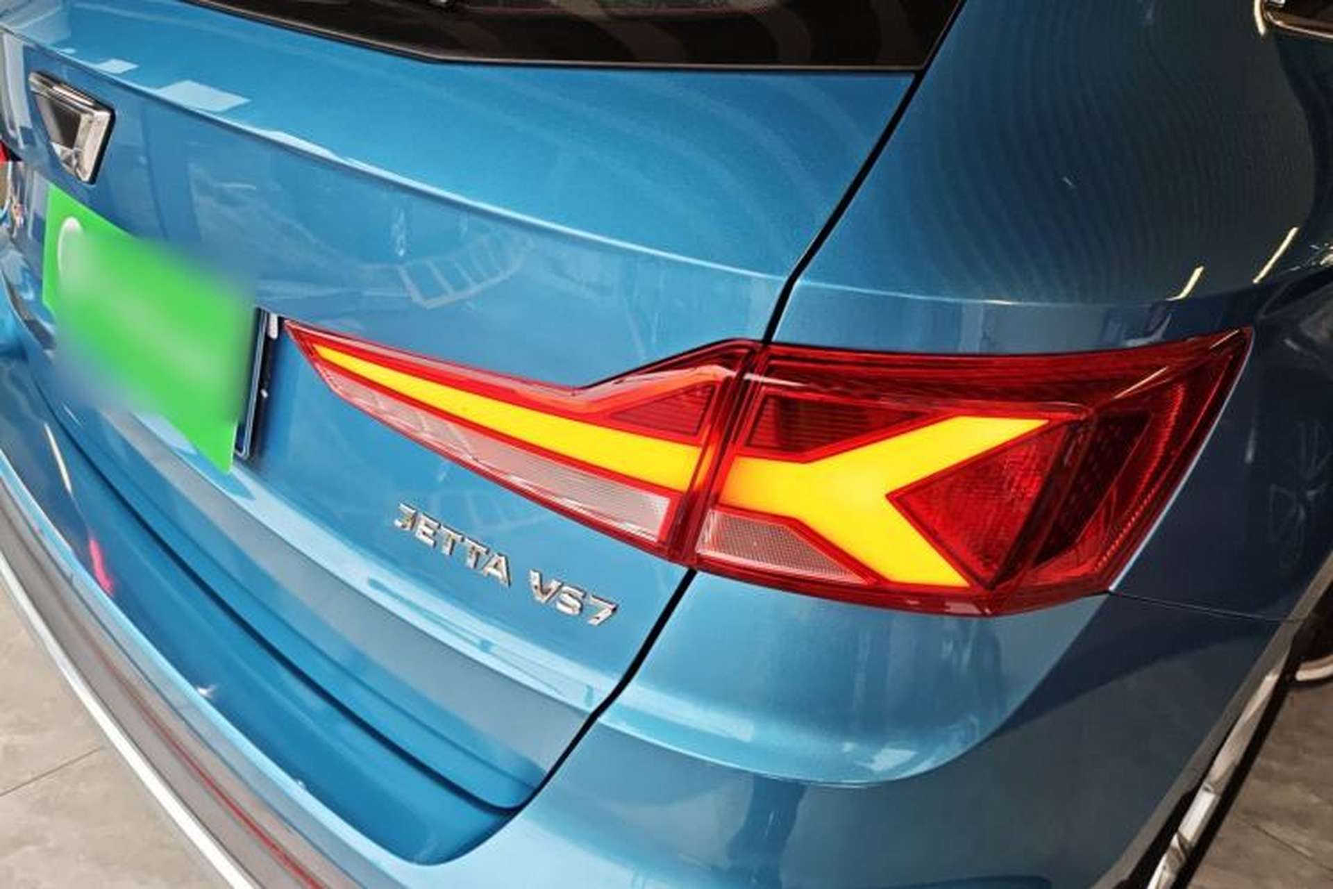 Used Jetta VS7 2020 1.4T Automatic Enjoyment Model Right Rear Taillight
