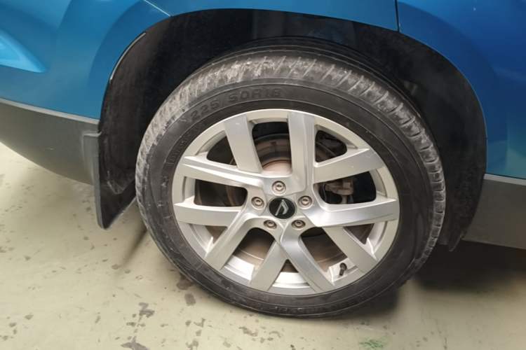 Used Jetta VS7 2020 1.4T Automatic Enjoyment Model Right Rear Wheel Hub