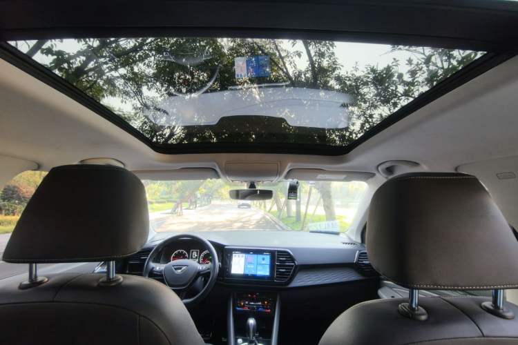 Used Jetta VS7 2020 1.4T Automatic Glory Edition Roof