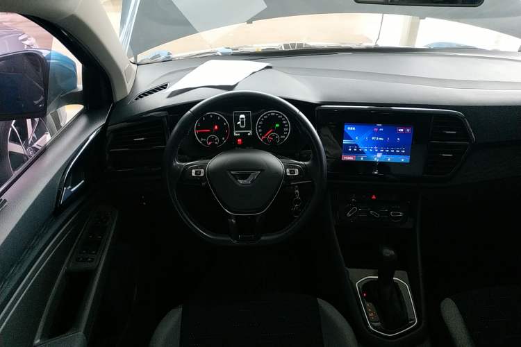 Used Jetta VS7 2020 1.4T Automatic Entry-Level Trim Steering Wheel