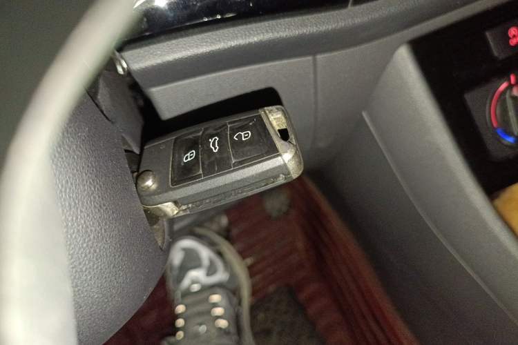 Used Jetta VS7 2020 1.4T Automatic Entry-Level Trim Vehicle Key