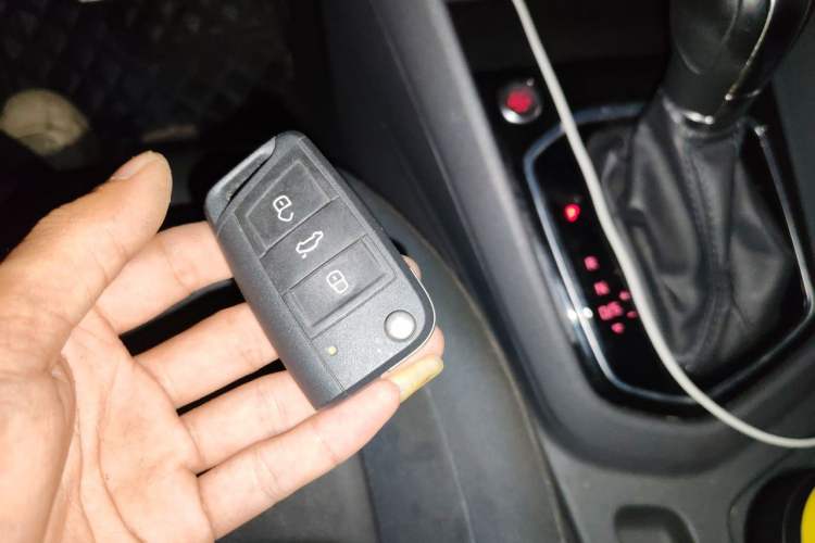 Used Jetta VS7 2020 1.4T Automatic Enjoyment Model Vehicle Key
